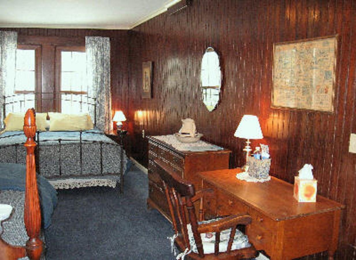 Mariaville Lake B & B Pattersonville Zimmer foto